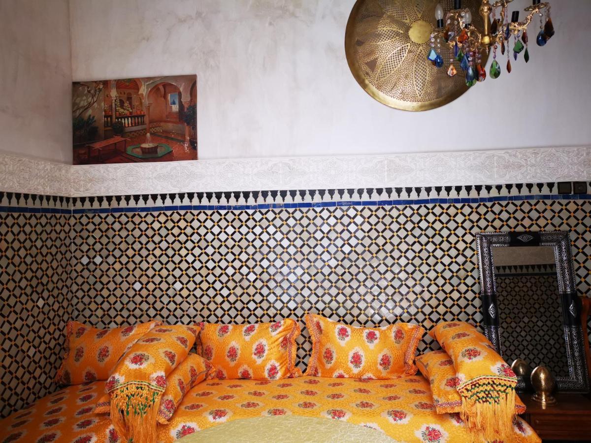 Riad Family Samnoun フェズ エクステリア 写真