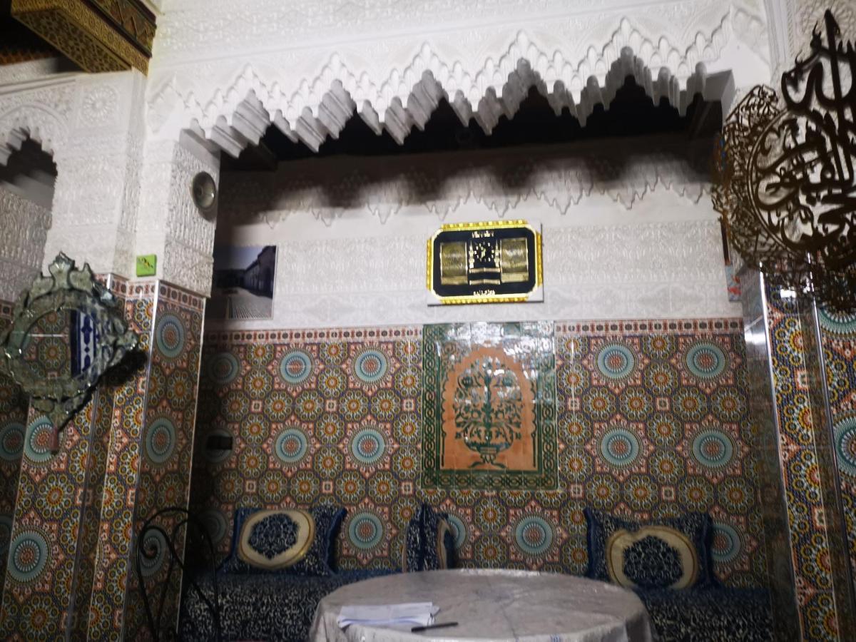 Riad Family Samnoun フェズ エクステリア 写真