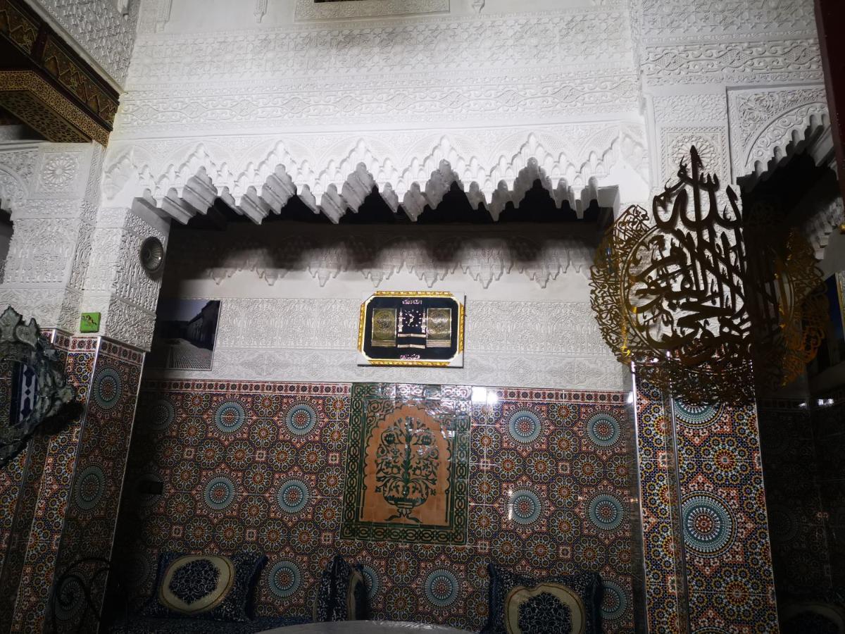 Riad Family Samnoun フェズ エクステリア 写真