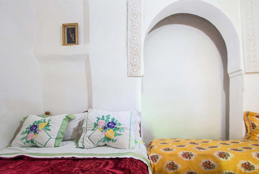 Riad Family Samnoun フェズ エクステリア 写真